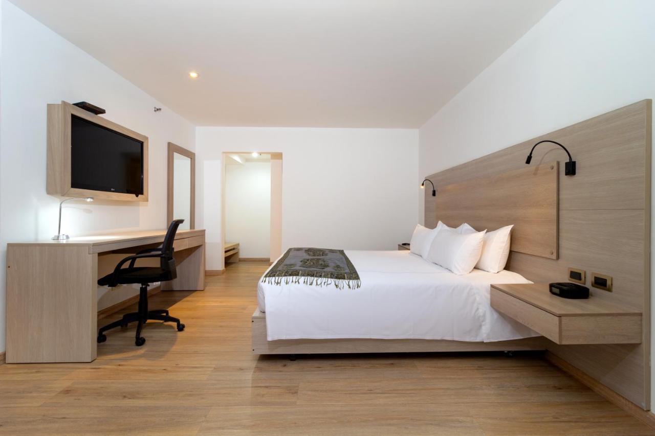 Hotel Rosales Plaza Μπογκοτά Εξωτερικό φωτογραφία
